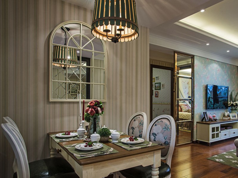 深圳餐桌安裝哪里找專業(yè)師傅，深圳餐桌安裝人工費(fèi)多少錢